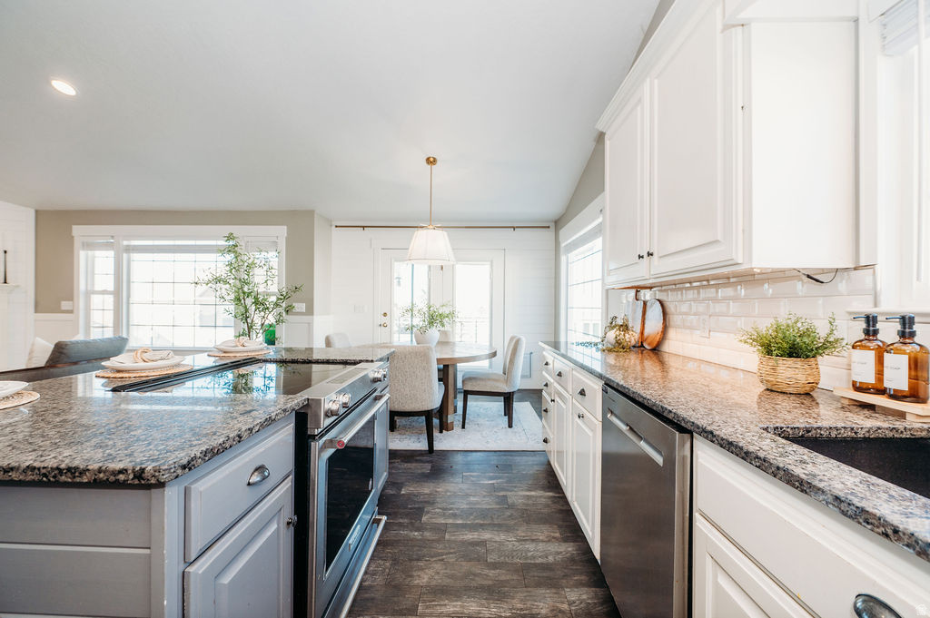 2380 S LINDA WAY Perry, UT 84302