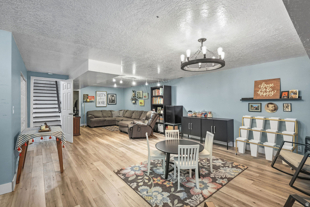 1015 E BROOK HAVEN DR Kaysville, UT 84037