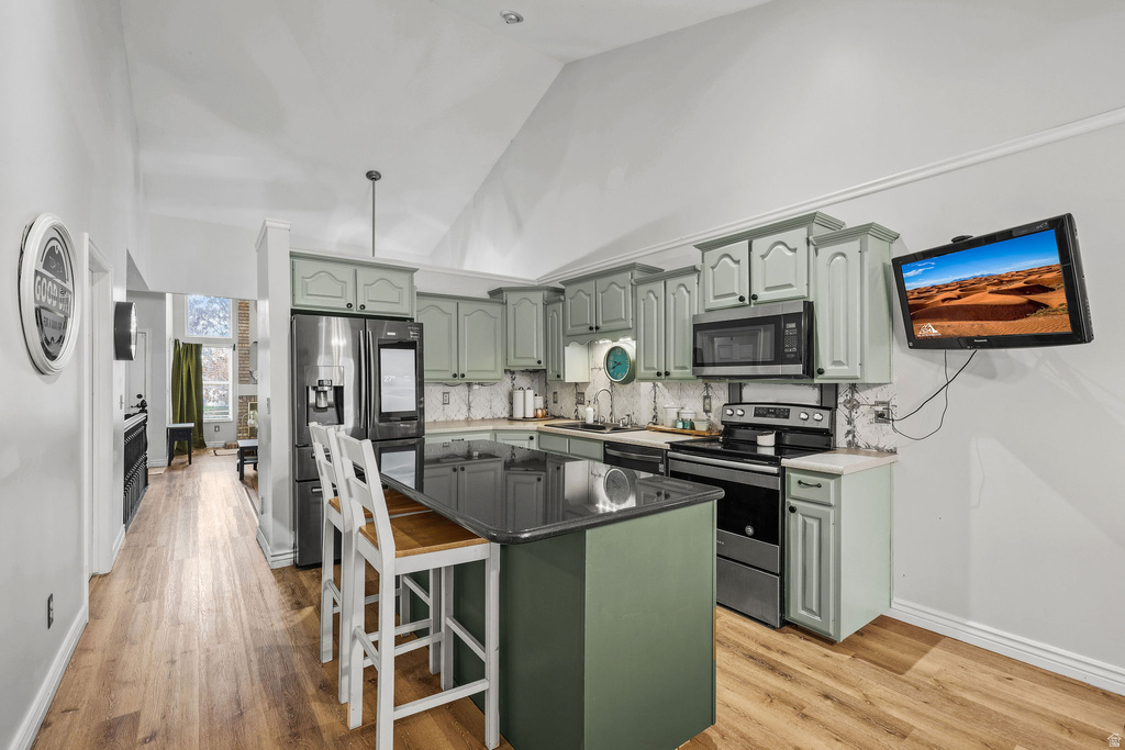 1015 E BROOK HAVEN DR Kaysville, UT 84037