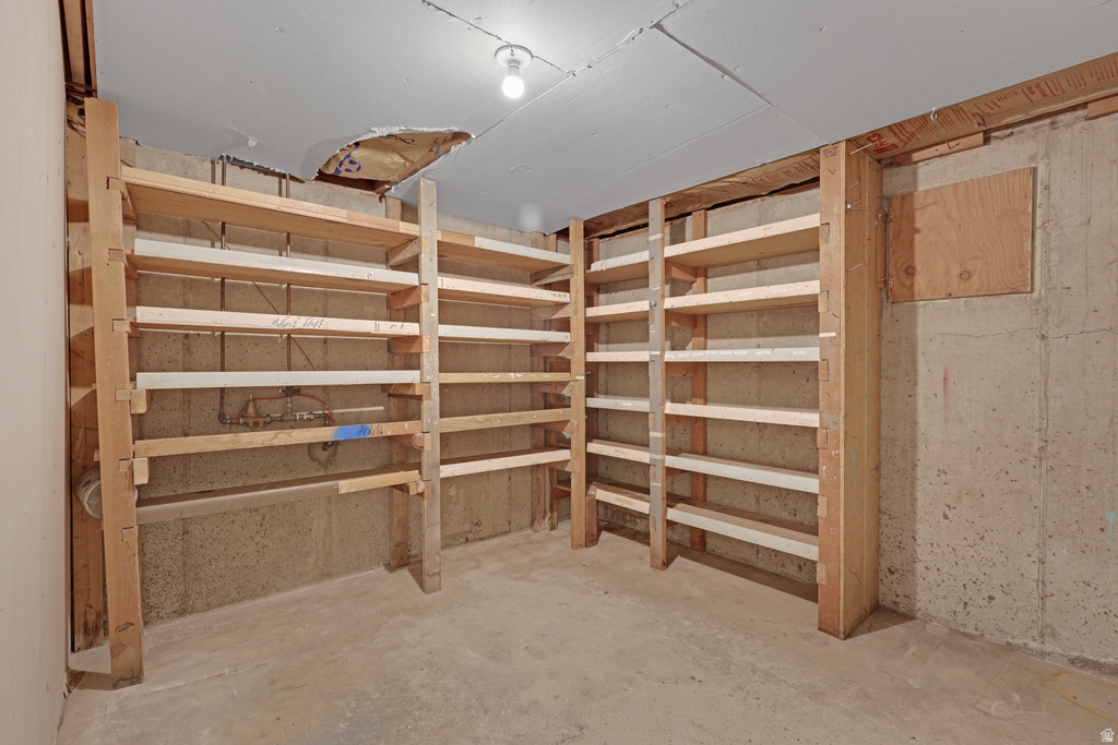 2458 N 575 E North Ogden, UT 84414