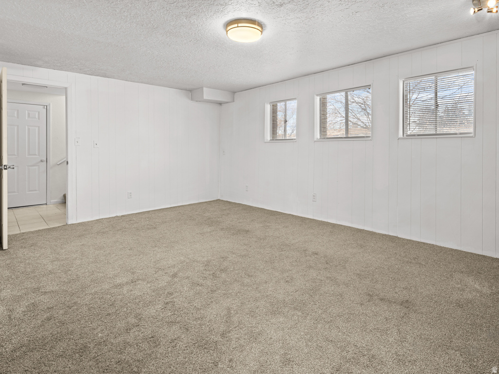 494 N ECCLES AVE Ogden, UT 84404