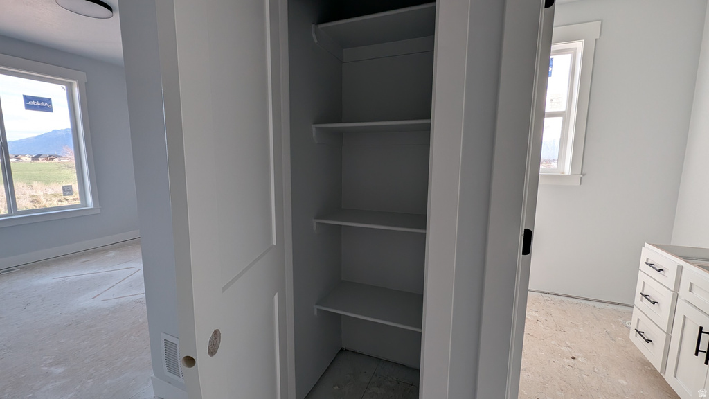 4458 W BUCKY #7 Ogden, UT 84404