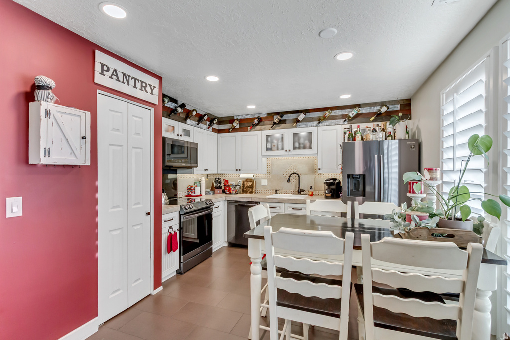 5944 S SULTAN CIR Murray, UT 84107