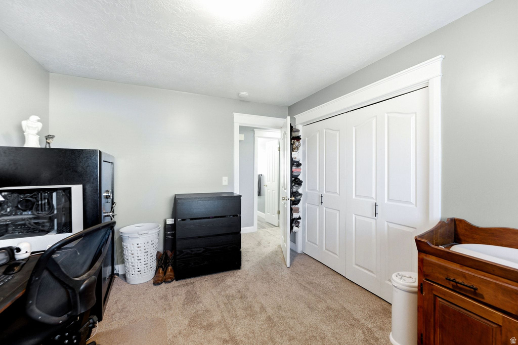 1625 N 4575 W Plain City, UT 84404