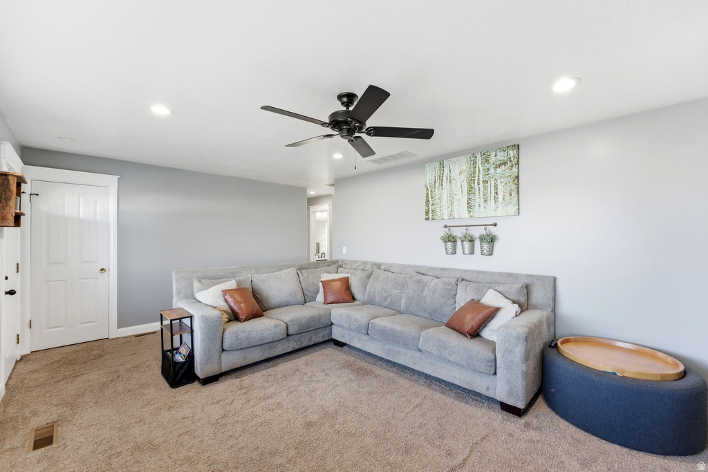 1625 N 4575 W Plain City, UT 84404