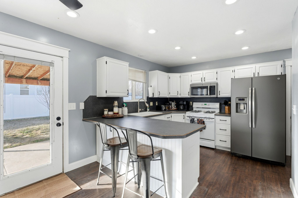 1625 N 4575 W Plain City, UT 84404