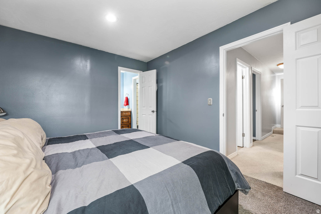 761 E GABLES LN Midvale, UT 84047