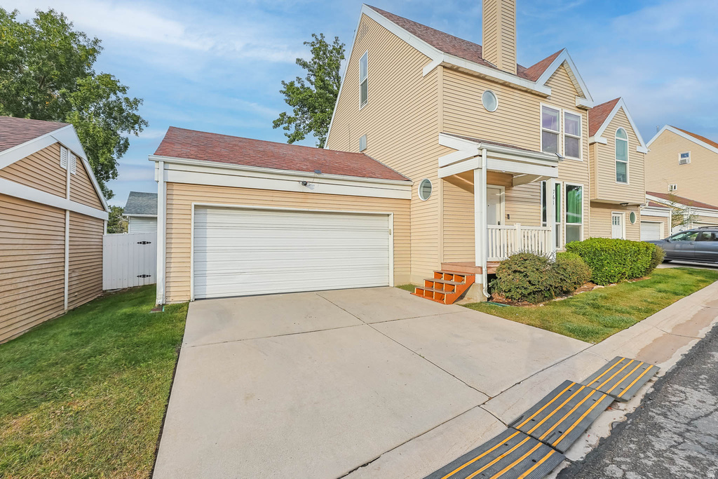 761 E GABLES LN Midvale, UT 84047