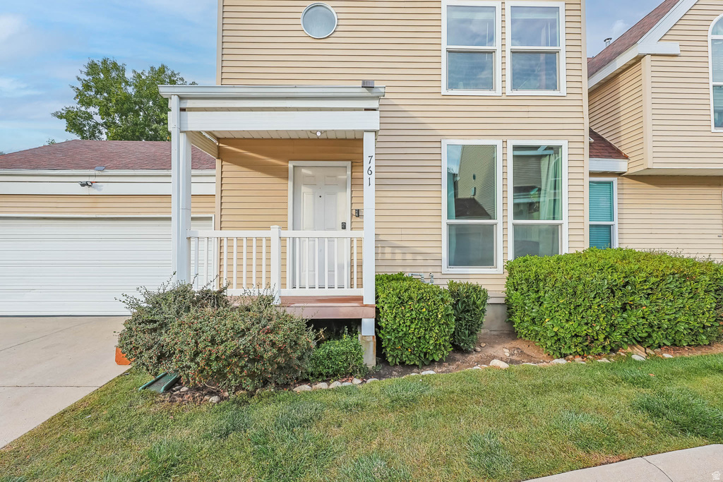 761 E GABLES LN Midvale, UT 84047