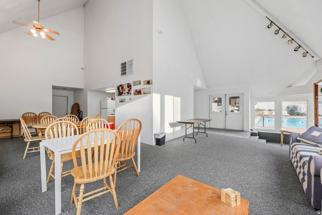 761 E GABLES LN Midvale, UT 84047