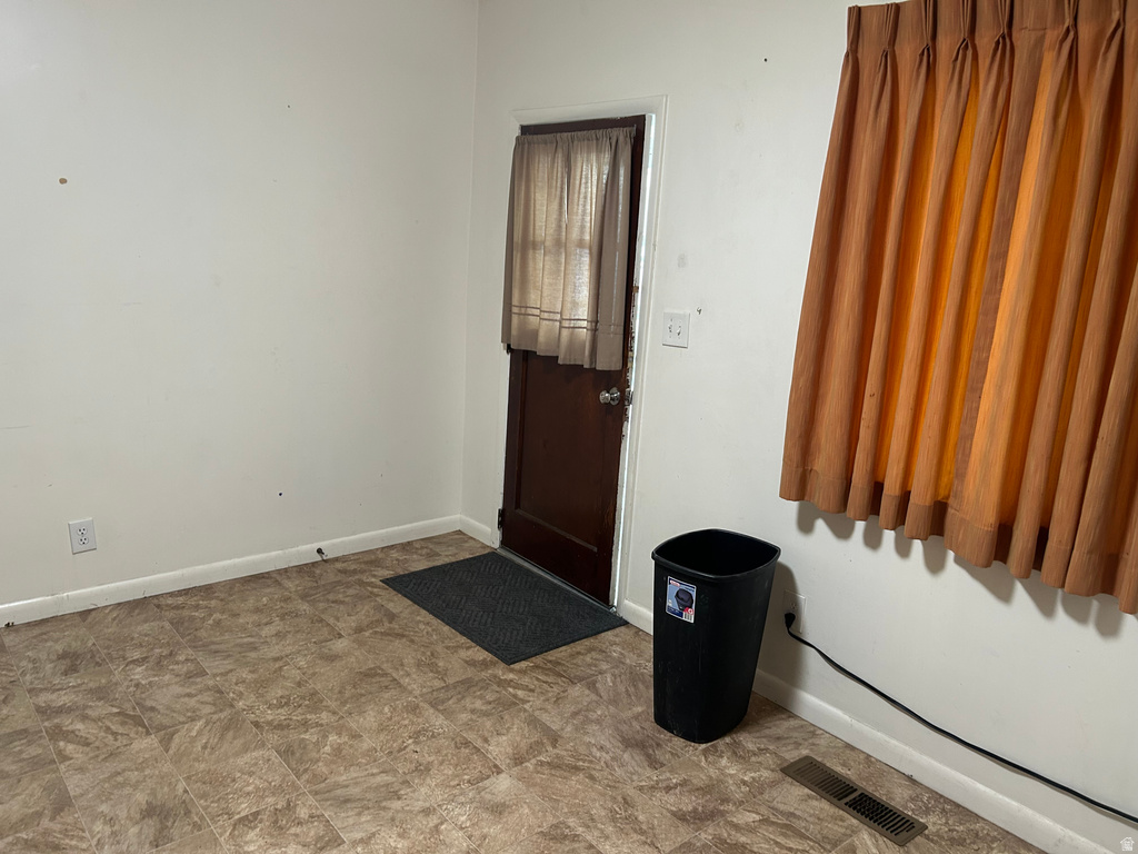 231 N 100 W Springville, UT 84663