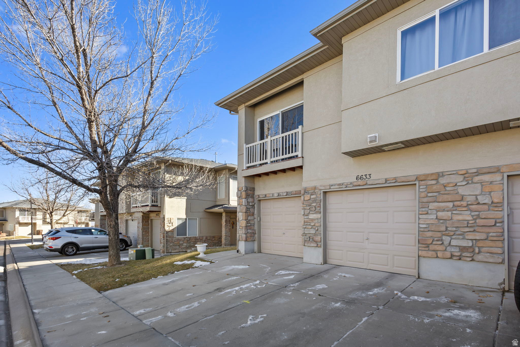 6633 W IVY GABLE DR West Jordan, UT 84081