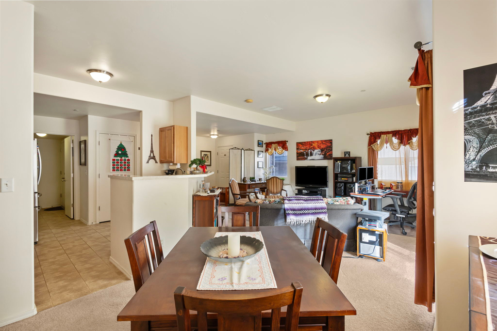 6633 W IVY GABLE DR West Jordan, UT 84081