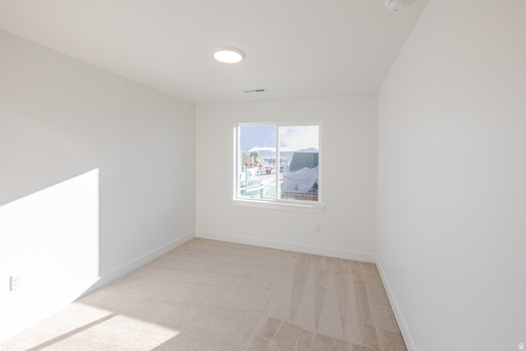 4439 N DWARVEN DR #124 Eagle Mountain, UT 84005