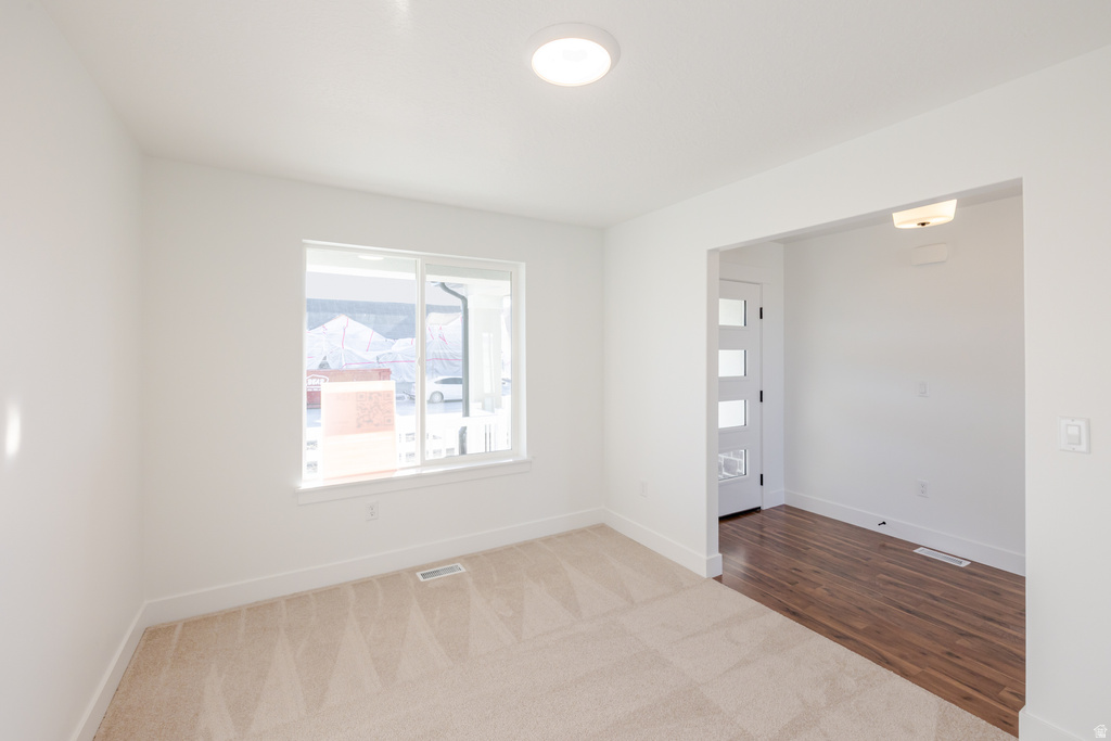 4439 N DWARVEN DR #124 Eagle Mountain, UT 84005