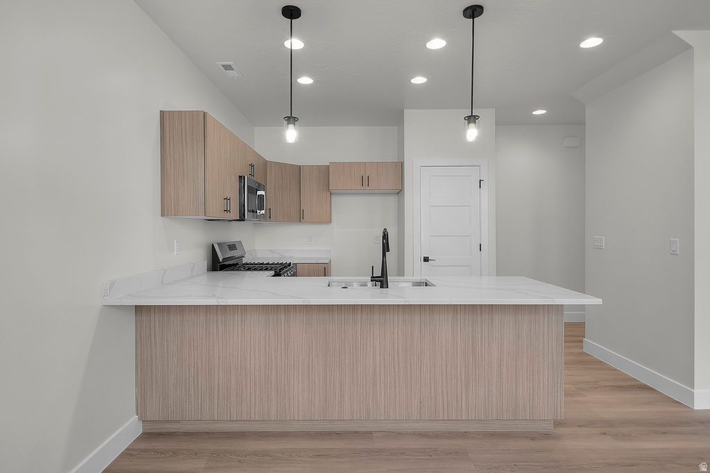 2319 E KIABITO LN #115 St George, UT 84790