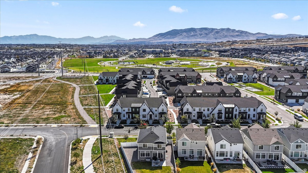4082 W RED CLOVER DR Lehi, UT 84043