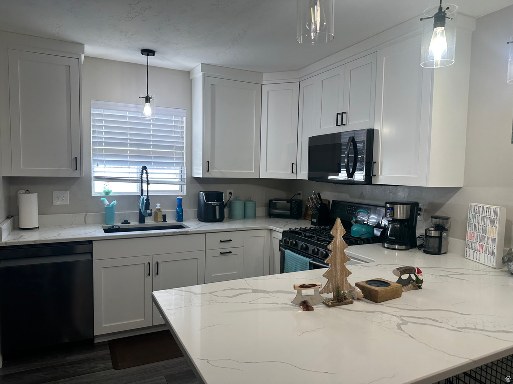 2208 S 2300 W West Haven, UT 84401