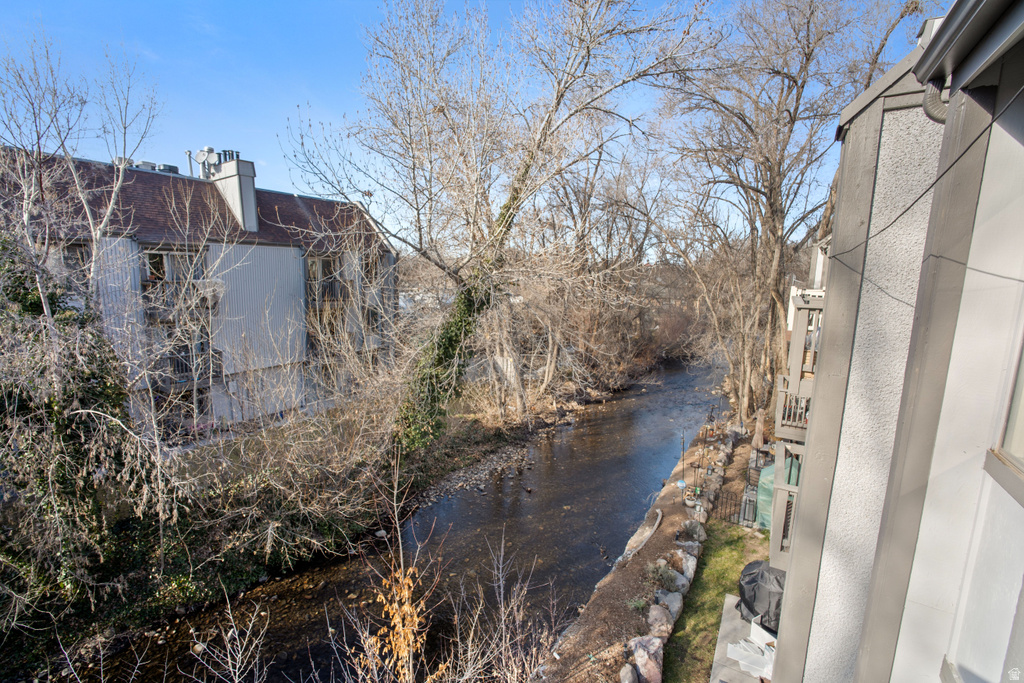 475 E CREEKSIDE CIR #F Murray, UT 84107