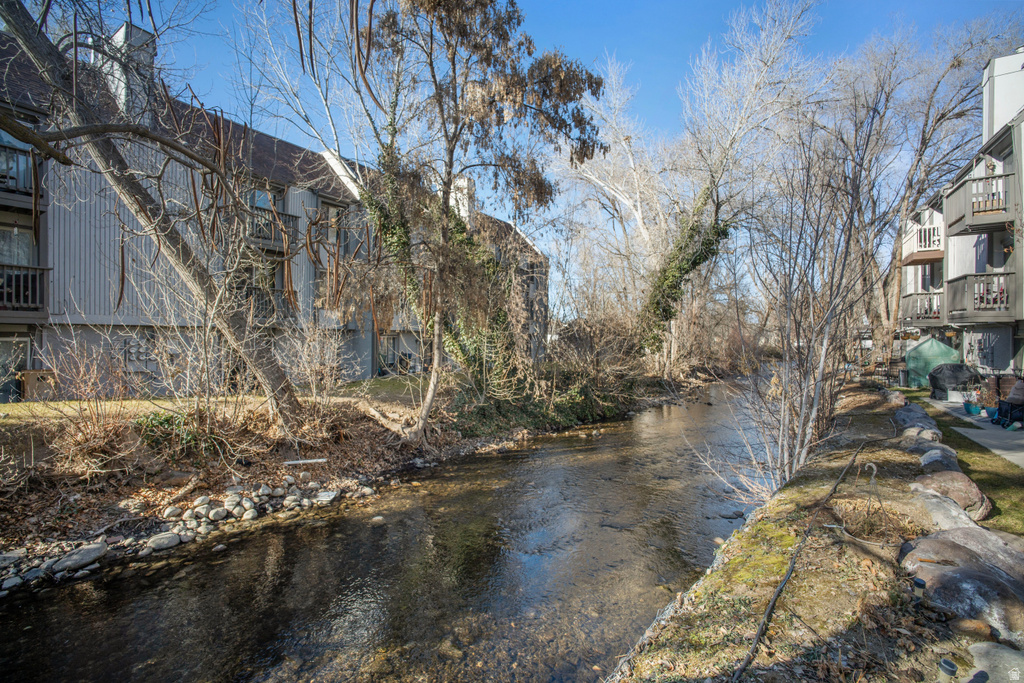 475 E CREEKSIDE CIR #F Murray, UT 84107