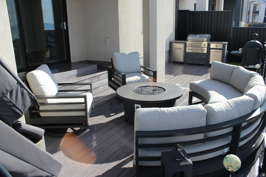 794 S MILLER AVE North Salt Lake, UT 84054