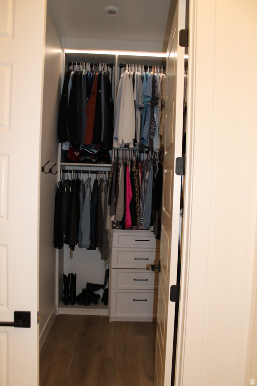 794 S MILLER AVE North Salt Lake, UT 84054