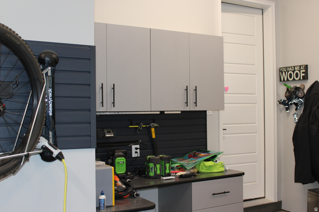 794 S MILLER AVE North Salt Lake, UT 84054