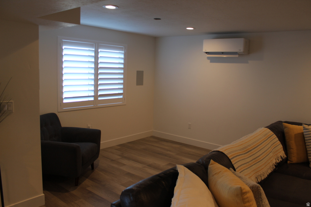 794 S MILLER AVE North Salt Lake, UT 84054