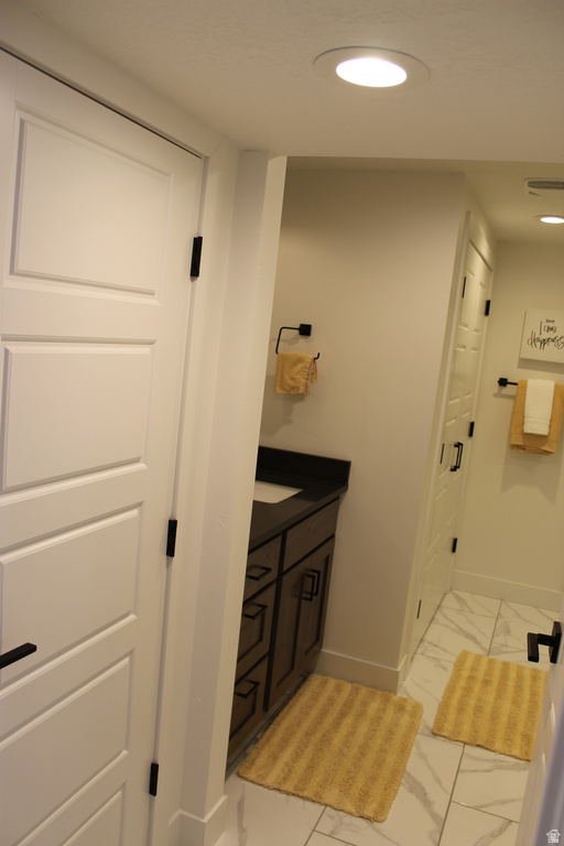 794 S MILLER AVE North Salt Lake, UT 84054