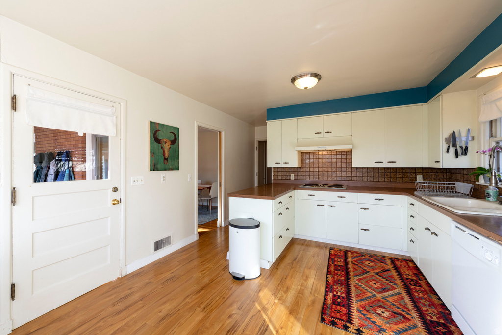 1820 E HARRISON AVE Salt Lake City, UT 84108