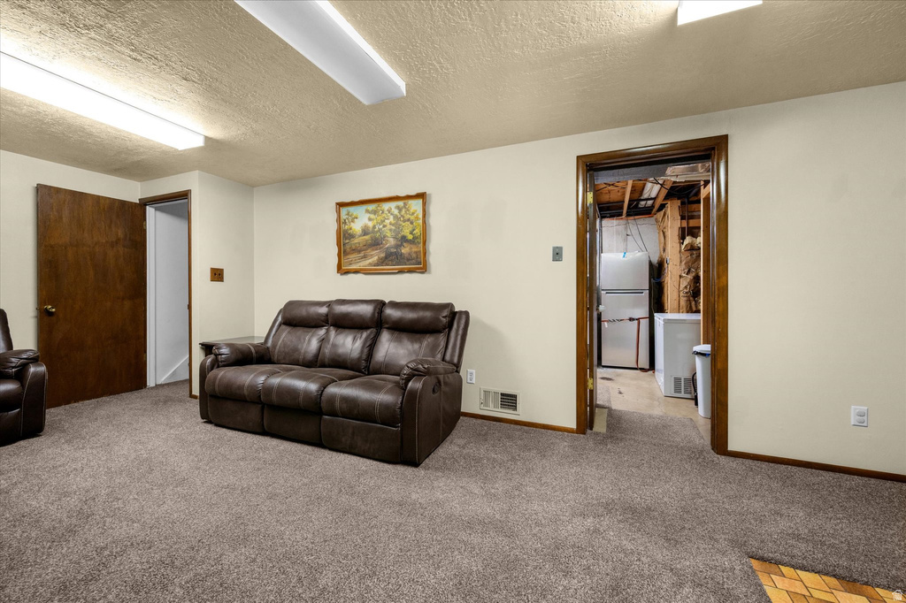 4248 S 2400 W Roy, UT 84067