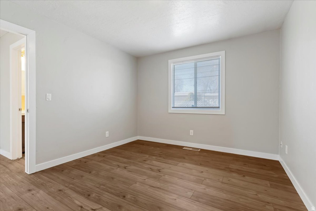 868 S MONTGOMERY ST Salt Lake City, UT 84104