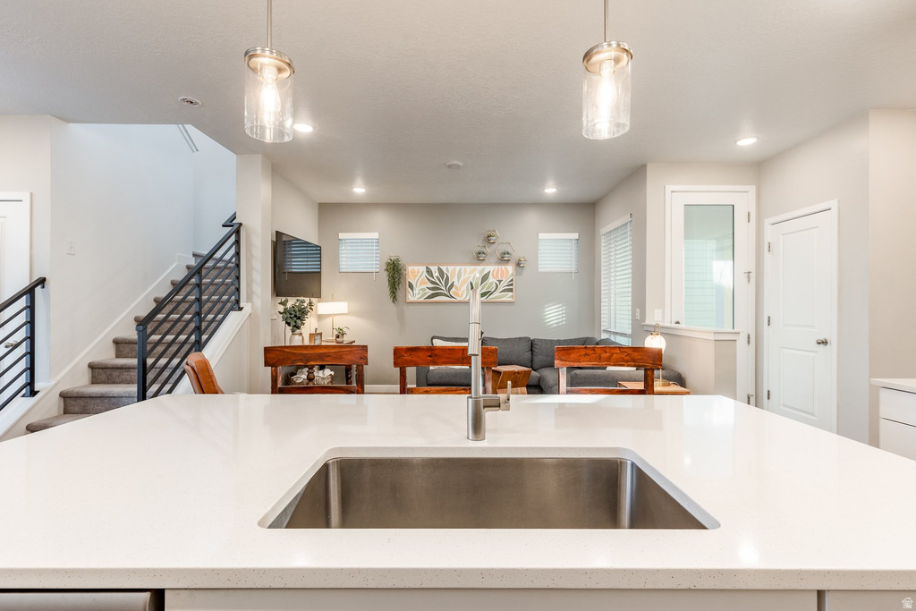 6801 W SKIP ROCK RD South Jordan, UT 84009