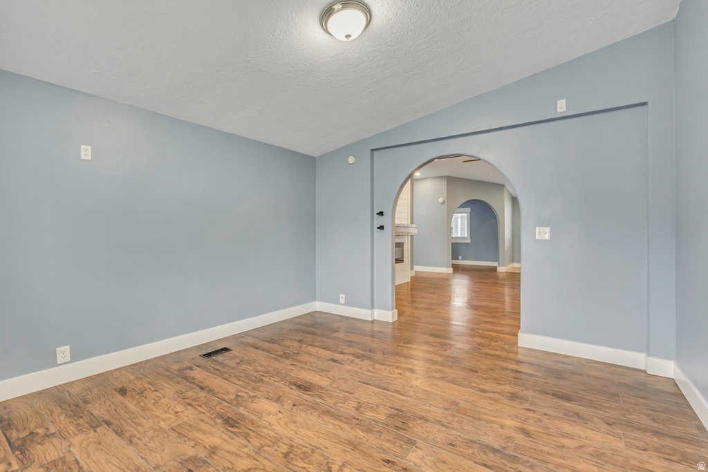 3661 S RIVER HORSE RD #142 West Valley City, UT 84119