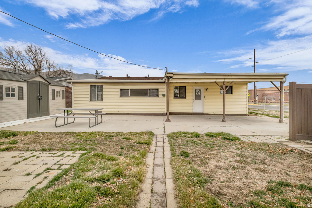 1005 N CAPISTRANO DR Salt Lake City, UT 84116