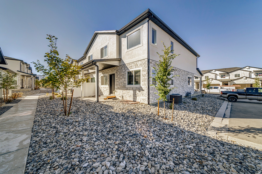 1279 N 680 W #1 Tooele, UT 84074