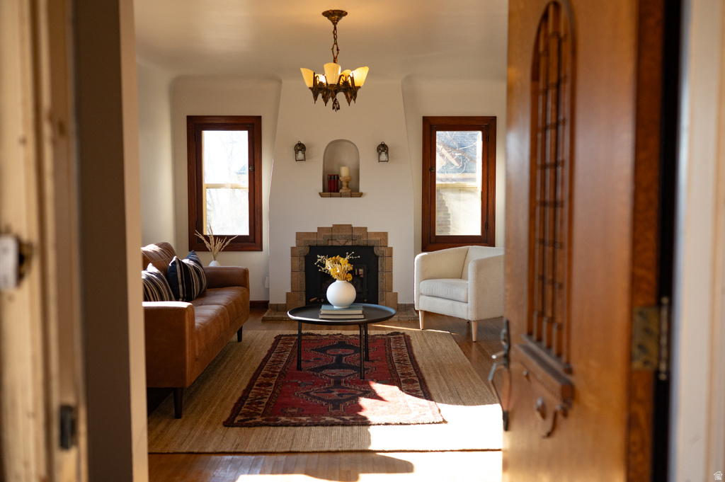 617 E 10TH AVE Salt Lake City, UT 84103