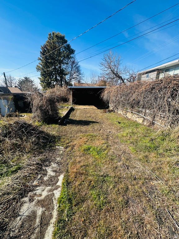 617 E 10TH AVE Salt Lake City, UT 84103