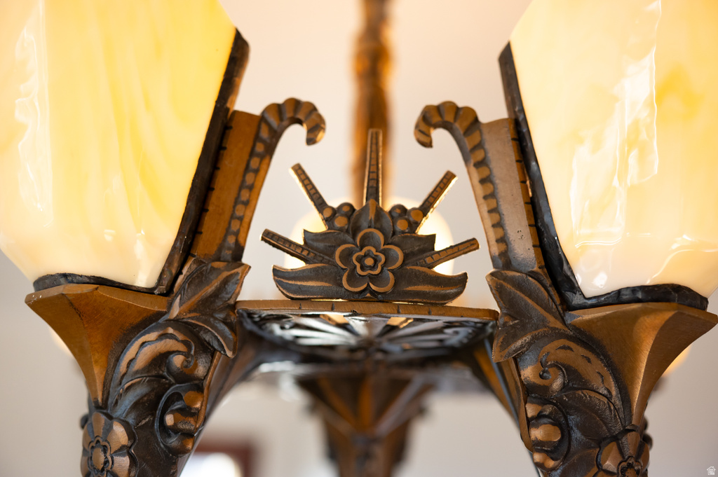 617 E 10TH AVE Salt Lake City, UT 84103