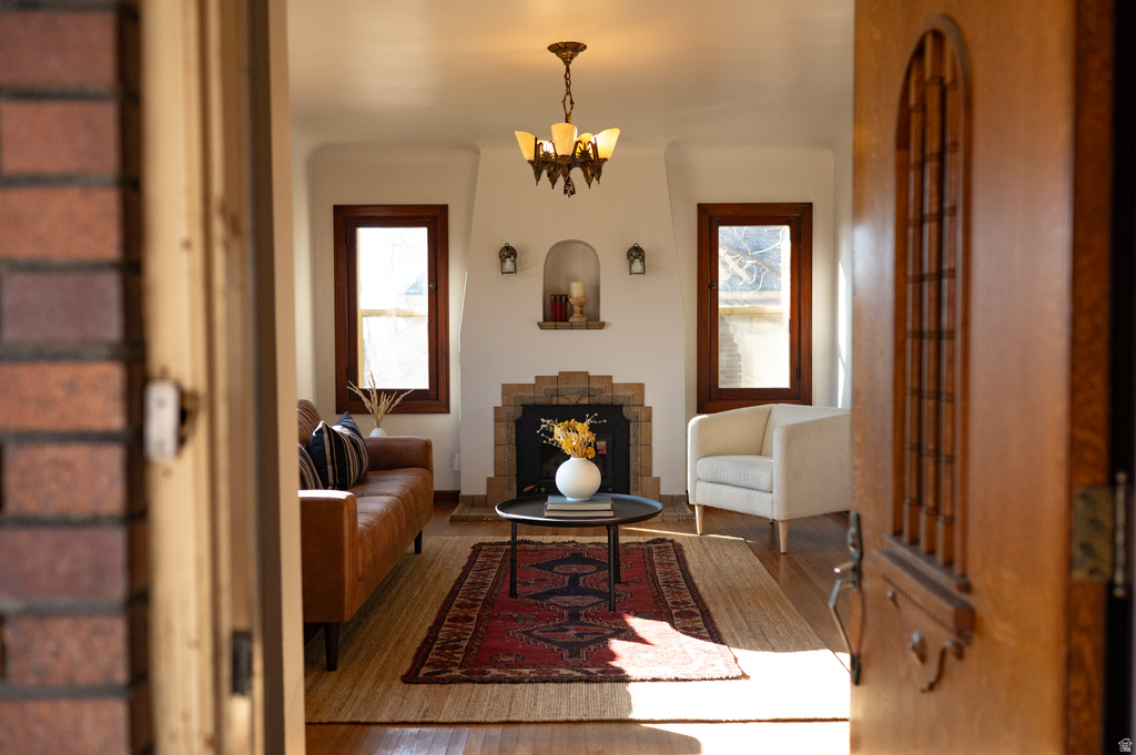 617 E 10TH AVE Salt Lake City, UT 84103