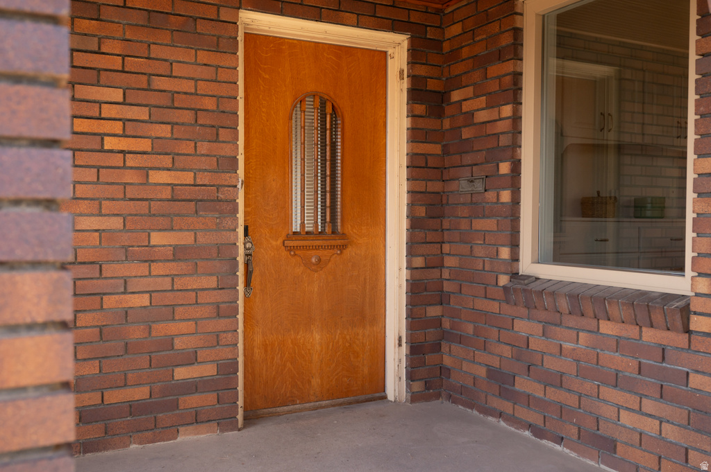 617 E 10TH AVE Salt Lake City, UT 84103