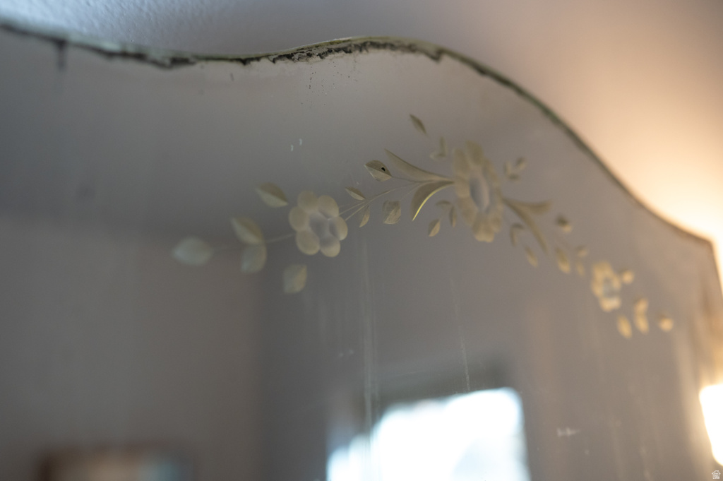 617 E 10TH AVE Salt Lake City, UT 84103