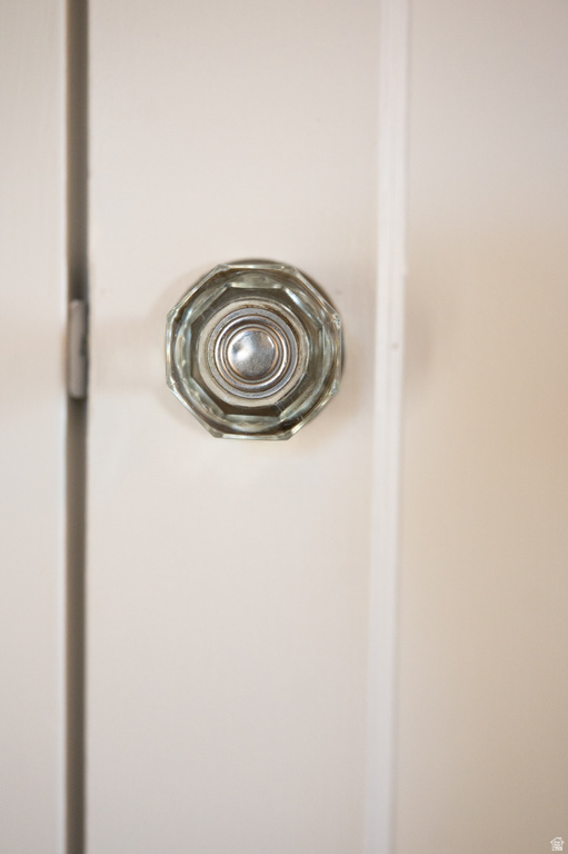 617 E 10TH AVE Salt Lake City, UT 84103