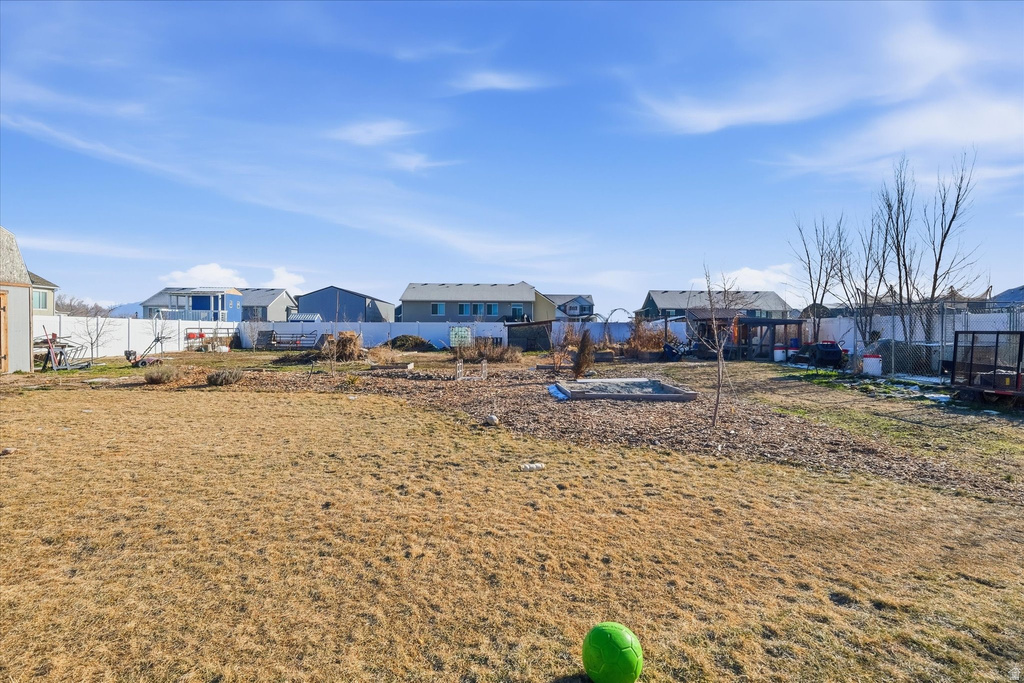 3842 S 5675 W Hooper, UT 84315