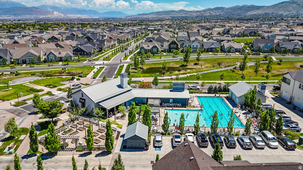 6366 W SUGARCANE DR South Jordan, UT 84009