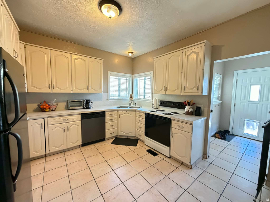 750 ROYAL ST Helper, UT 84526