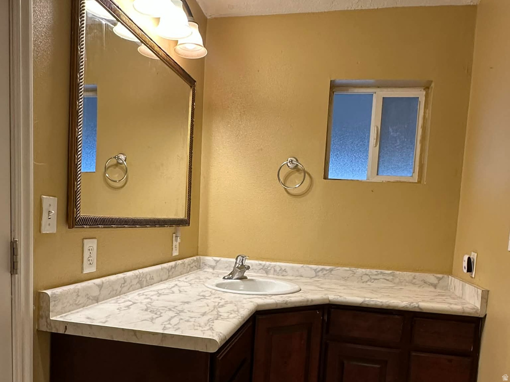 465 S 100 W Fillmore, UT 84631