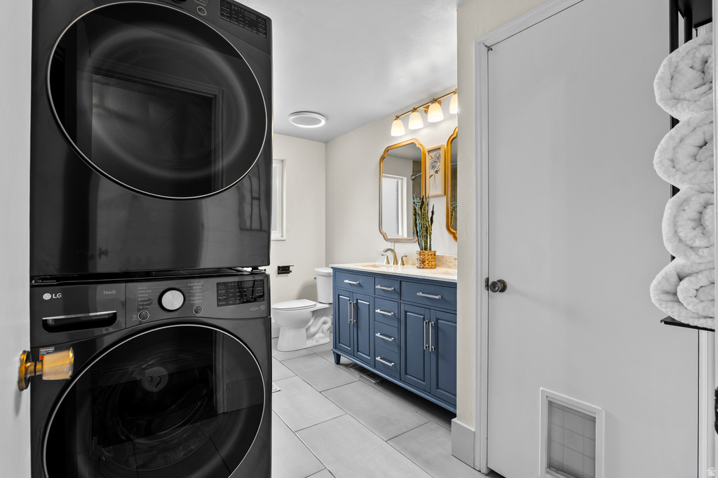 1528 E SUNVIEW DR Ogden, UT 84404