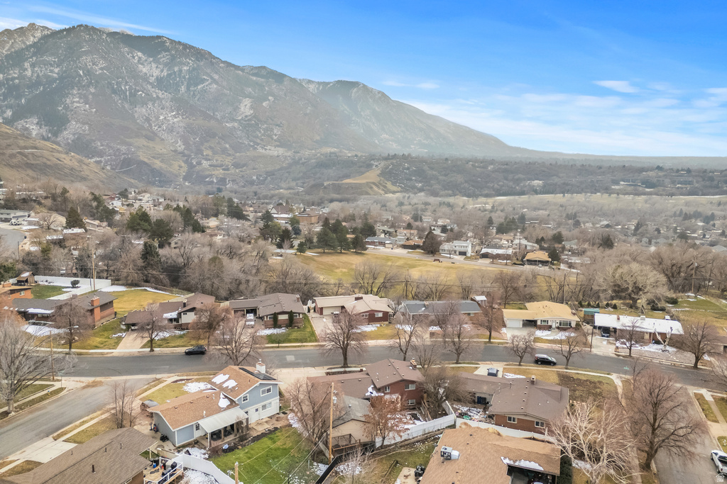 1528 E SUNVIEW DR Ogden, UT 84404