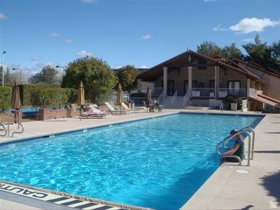 860 S VILLAGE RD #I10 St George, UT 84770